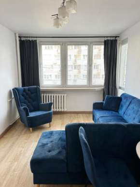 Central Apartment with Workspace
